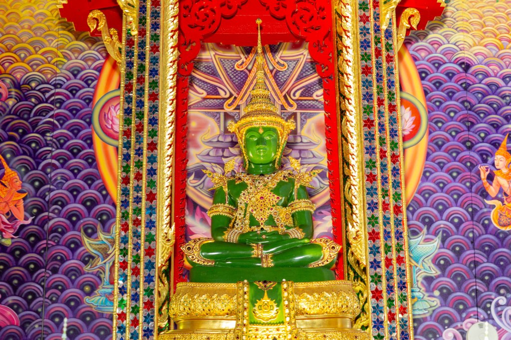 History of the Emerald Buddha IN THAILAND